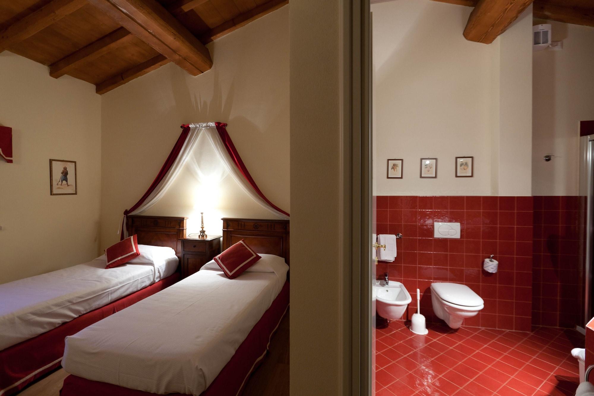 Relais Corte Paradiso 페스키에라델가르다 외부 사진