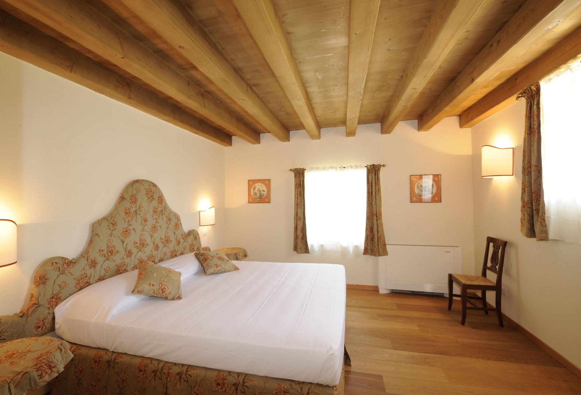 Relais Corte Paradiso 페스키에라델가르다 외부 사진